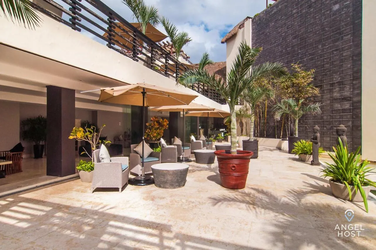 Aldea Thai L Resort-Style Pool & Gym Playa del Carmen Apartment