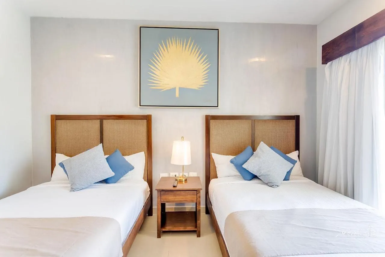 Aldea Thai L Resort-Style Pool & Gym Playa del Carmen Apartment