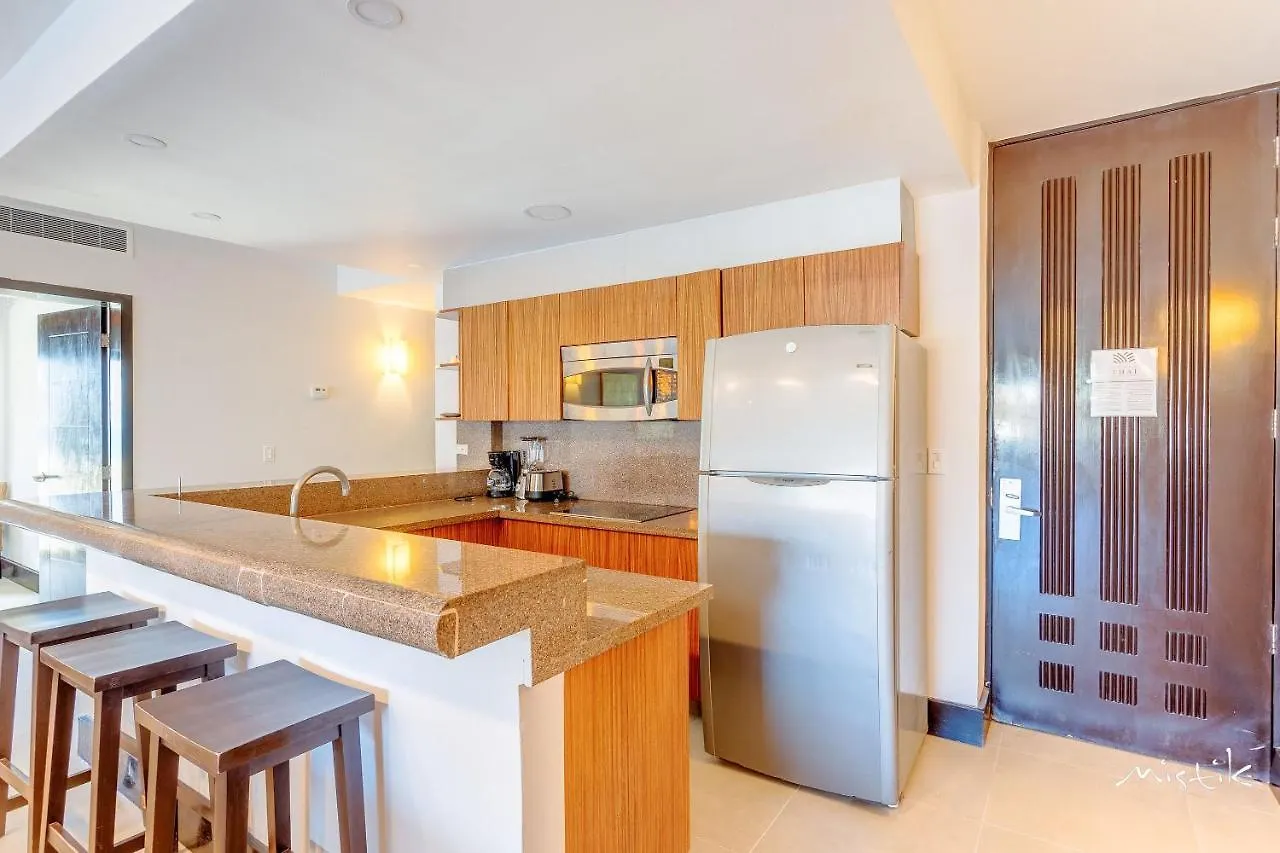 Aldea Thai L Resort-Style Pool & Gym Playa del Carmen Apartment