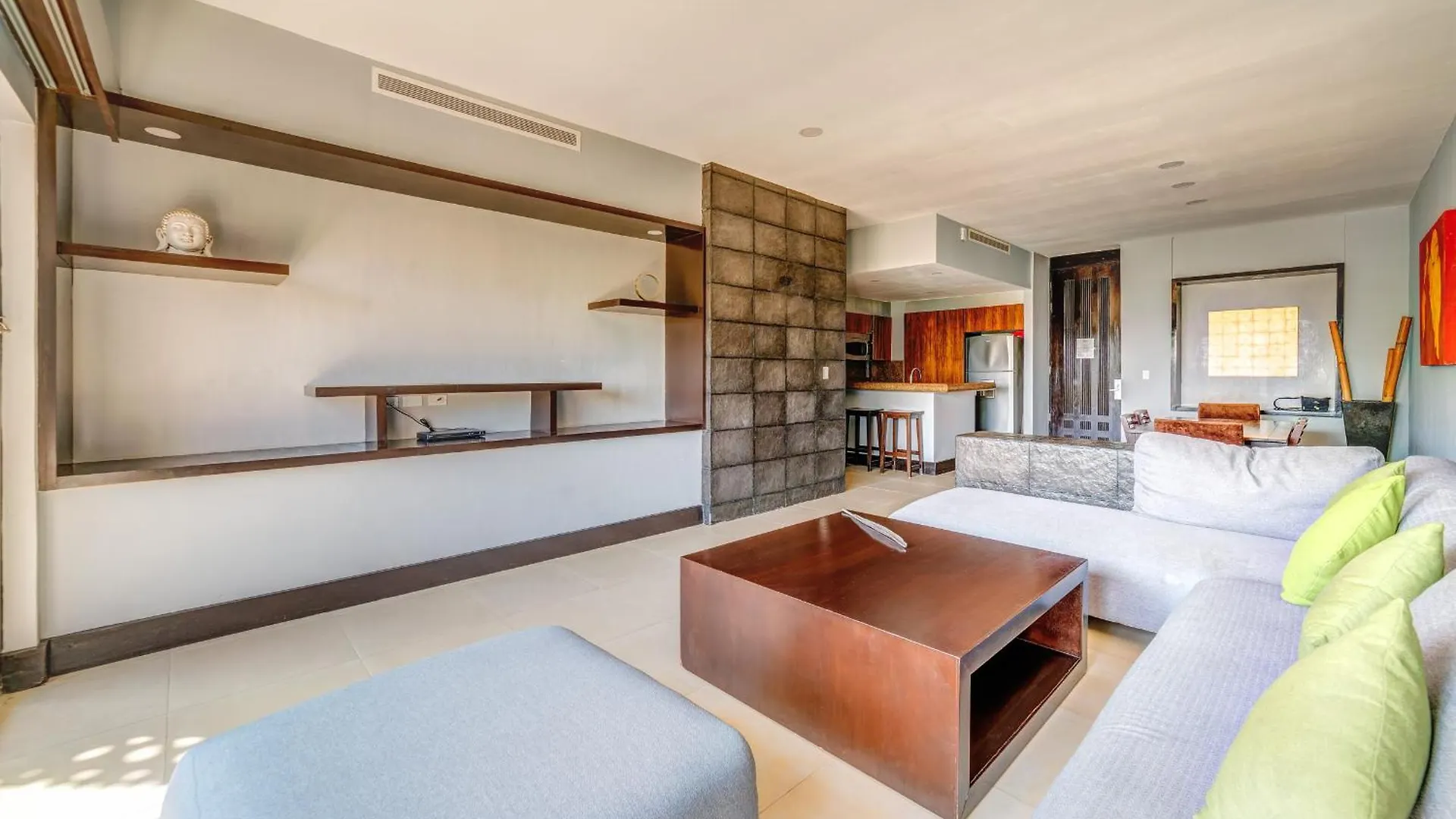 Aldea Thai L Resort-Style Pool & Gym Playa del Carmen 0*,