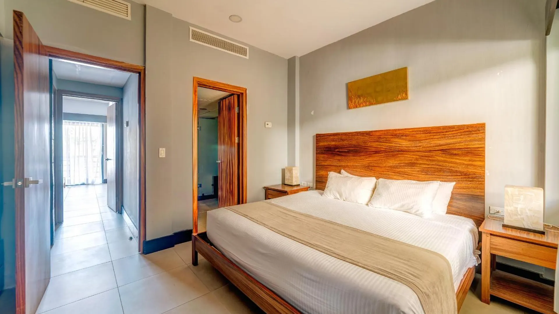 Aldea Thai L Resort-Style Pool & Gym Playa del Carmen
