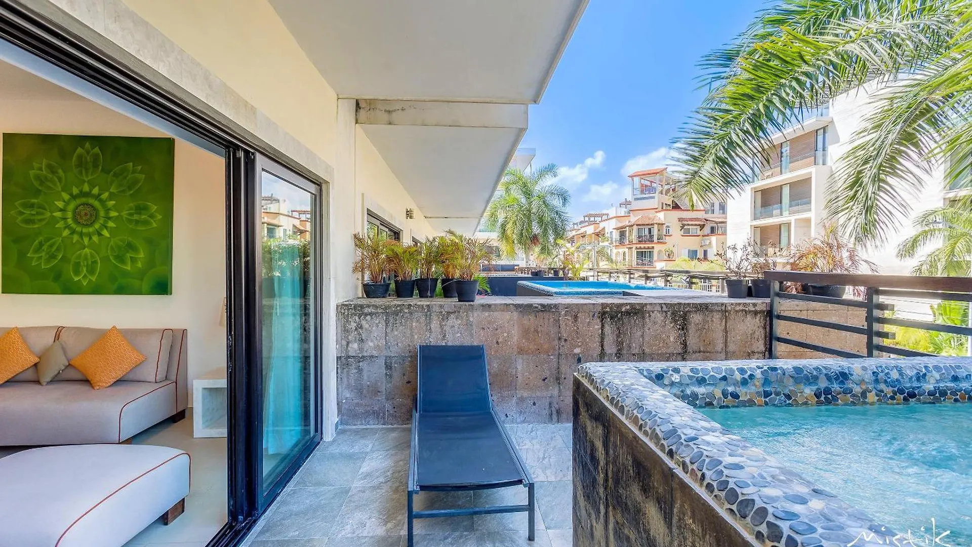 Aldea Thai L Resort-Style Pool & Gym Playa del Carmen Apartment