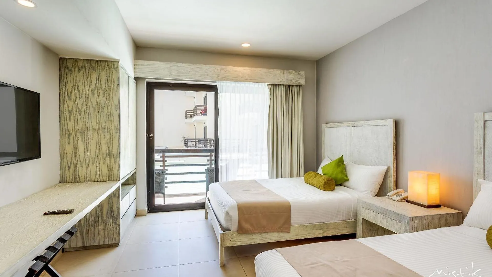 Aldea Thai L Resort-Style Pool & Gym Playa del Carmen 0*,  Mexico