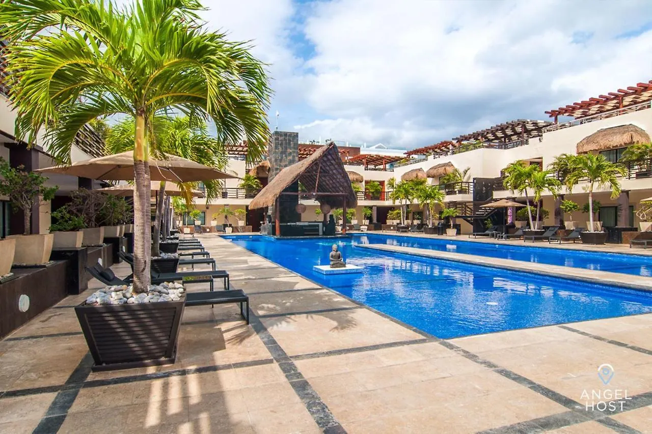 Aldea Thai L Resort-Style Pool & Gym Playa del Carmen