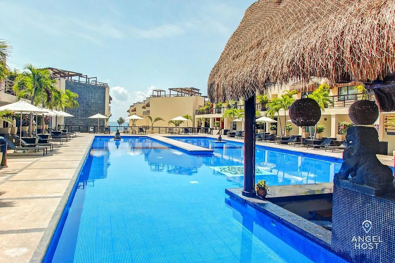 Aldea Thai L Resort-Style Pool & Gym Playa del Carmen