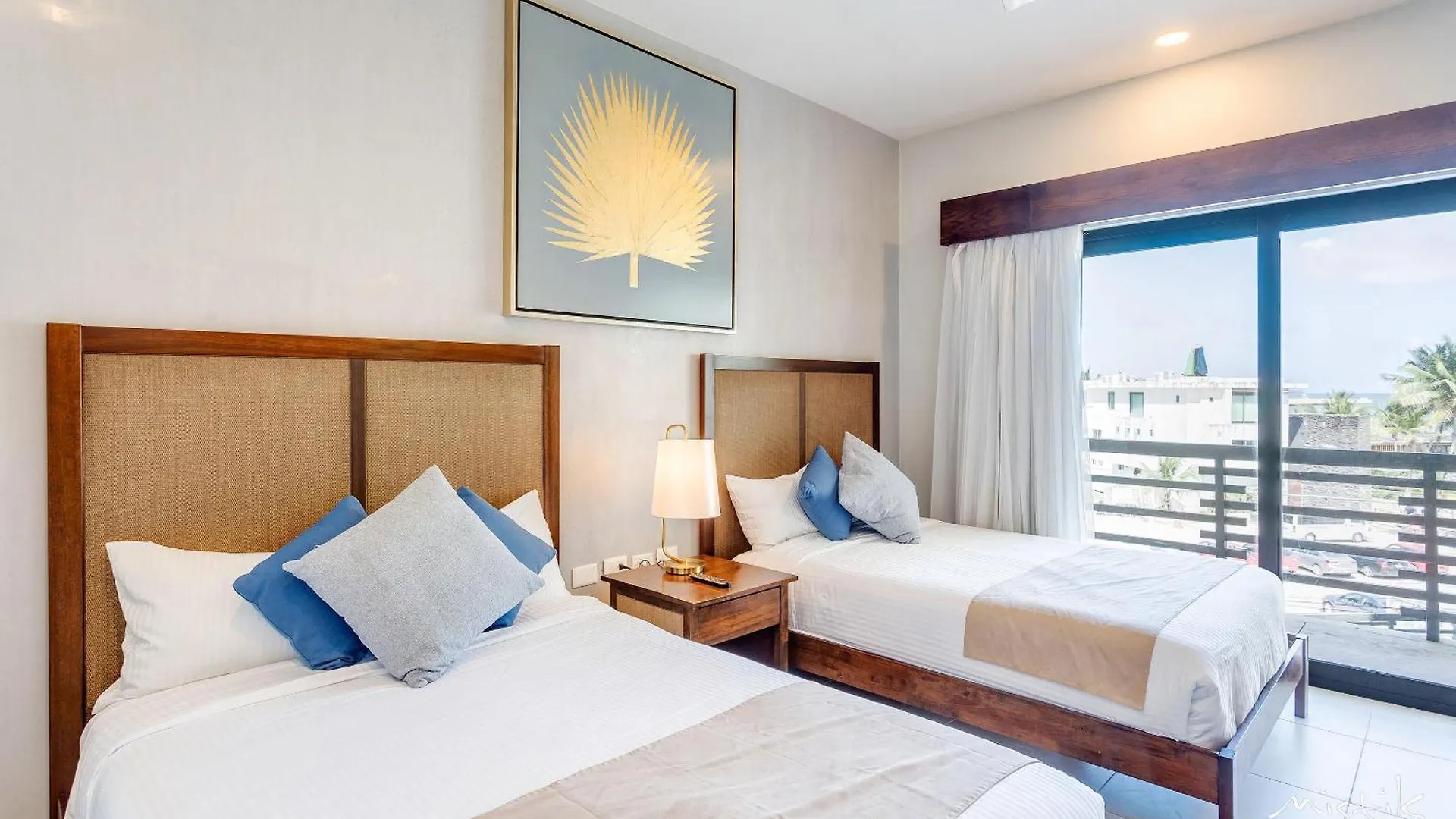 Aldea Thai L Resort-Style Pool & Gym Playa del Carmen